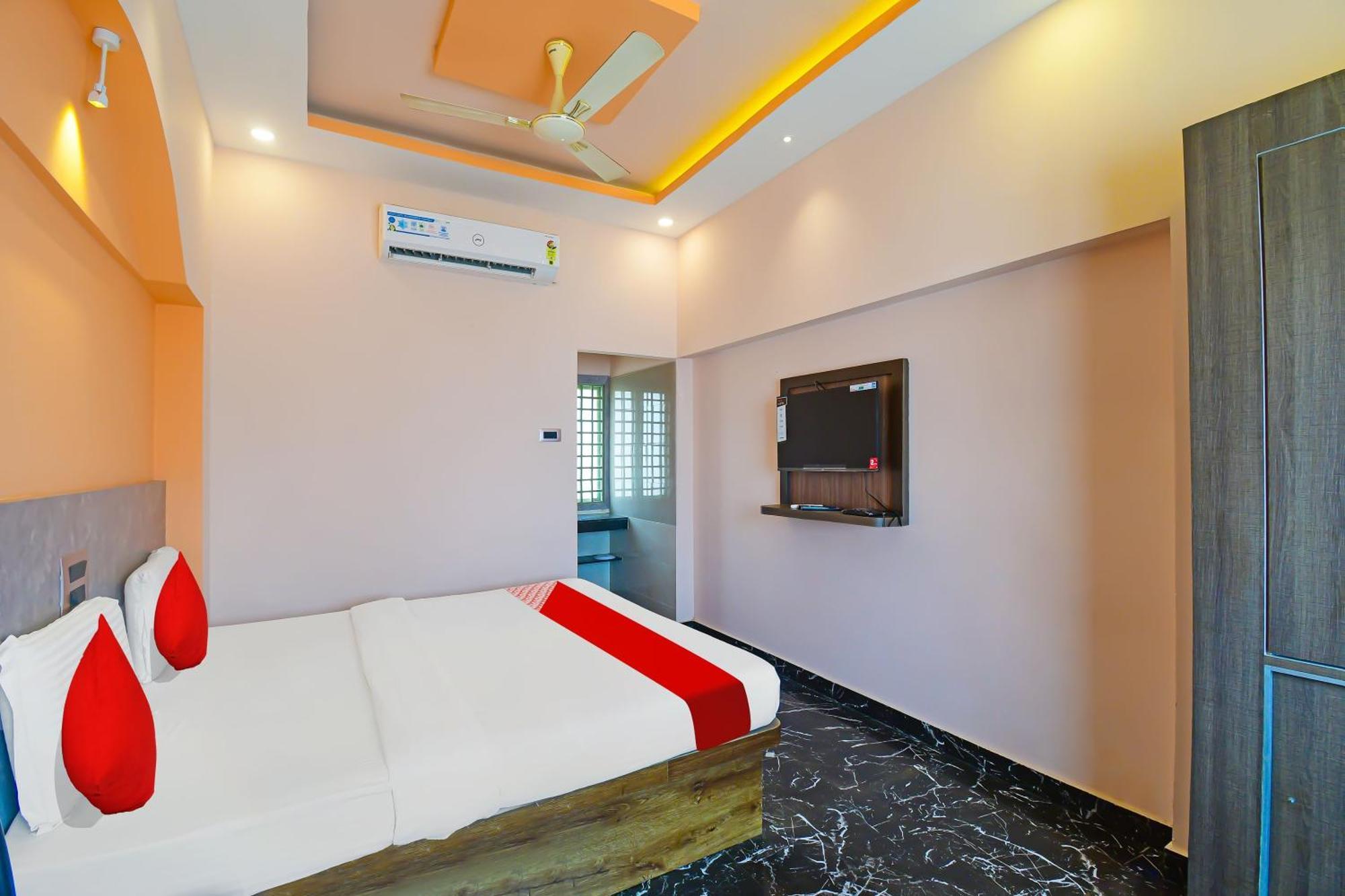 Oyo Flagship Hotel Sea Garden Puri Dış mekan fotoğraf